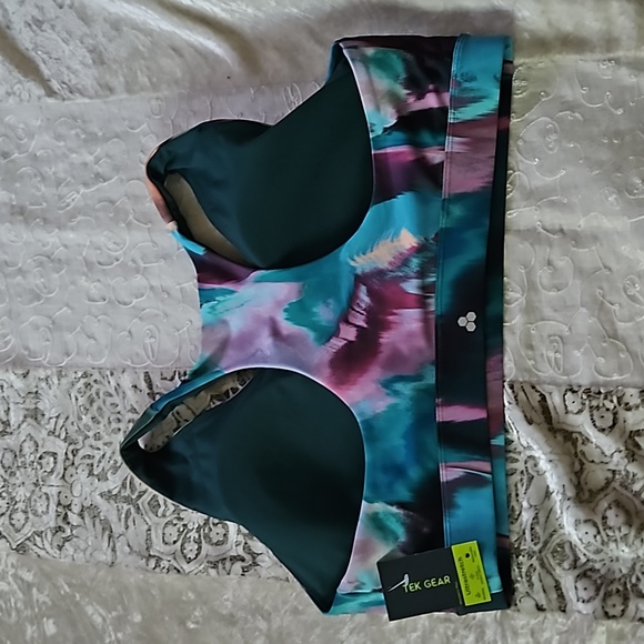 Tek Gear 2X  Ultra Stretch Medium Support V-neck Bra - Picture 2 of 7